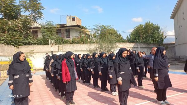 آموزش رژه نظامی برای دختران فاطمی