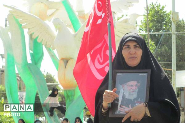 جاماندگان از قافله عشق؛ راهپیمایی اربعین حسینی در اسفراین 