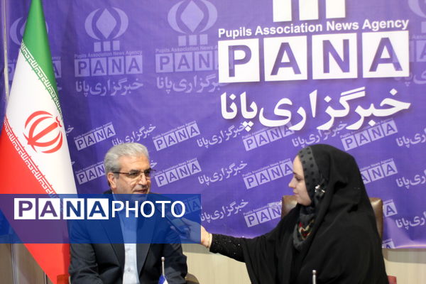  حال هوای غرفه وزارت آموزش و پرورش در سی و دومین نمایشگاه بین‌المللی قرآن کریم 