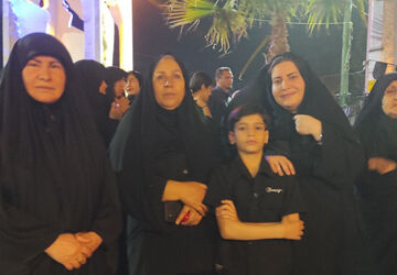 طنین نوای «لبیک یا حسین» در قلب کوهدشت در میدان امام خمینی