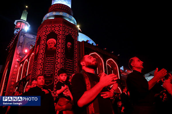 مراسم عزاداری شب تاسوعای حسینی (ع) در آستان امامزاده صالح(ع)