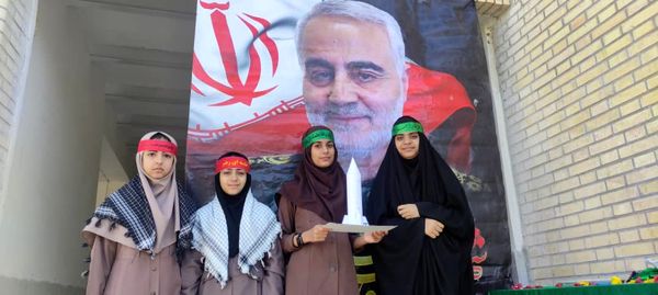 مدرسه فروغ، میزبان یاد سردار دل‌ها