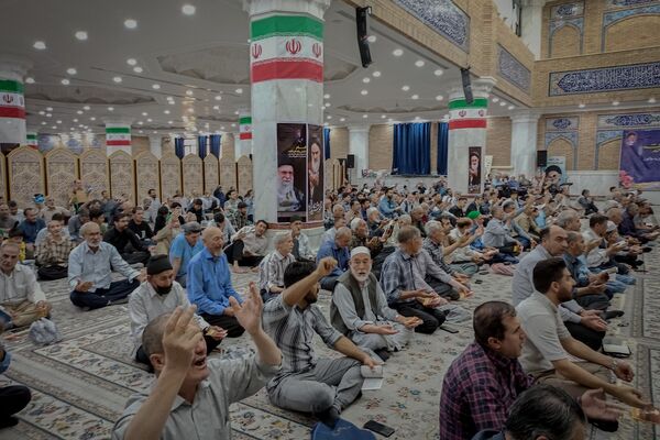 برگزاری مراسم پرفیض دعای عرفه در مصلی باقرشهر 
