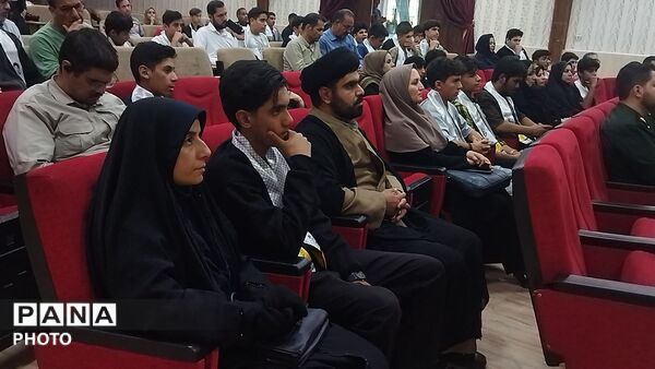 همایش نوجوان مبارز در سالن مهر تابان نیشابور-۱