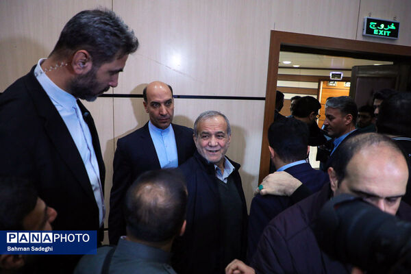 بیست و هفتمین همایش ملی تکریم خیرین مدرسه ساز