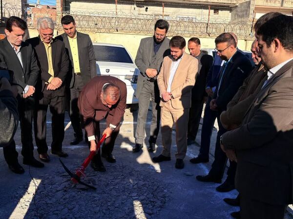 کلنگ زنی ساختمان دادگاه بخش فندرسک