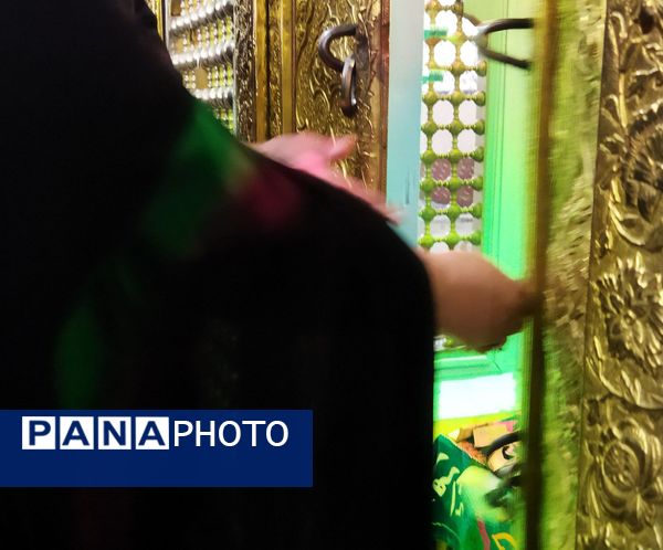 مراسم غبارروبی بقعه متبرکه امامزاده اسماعیل(ع) شهرستان فیروزکوه