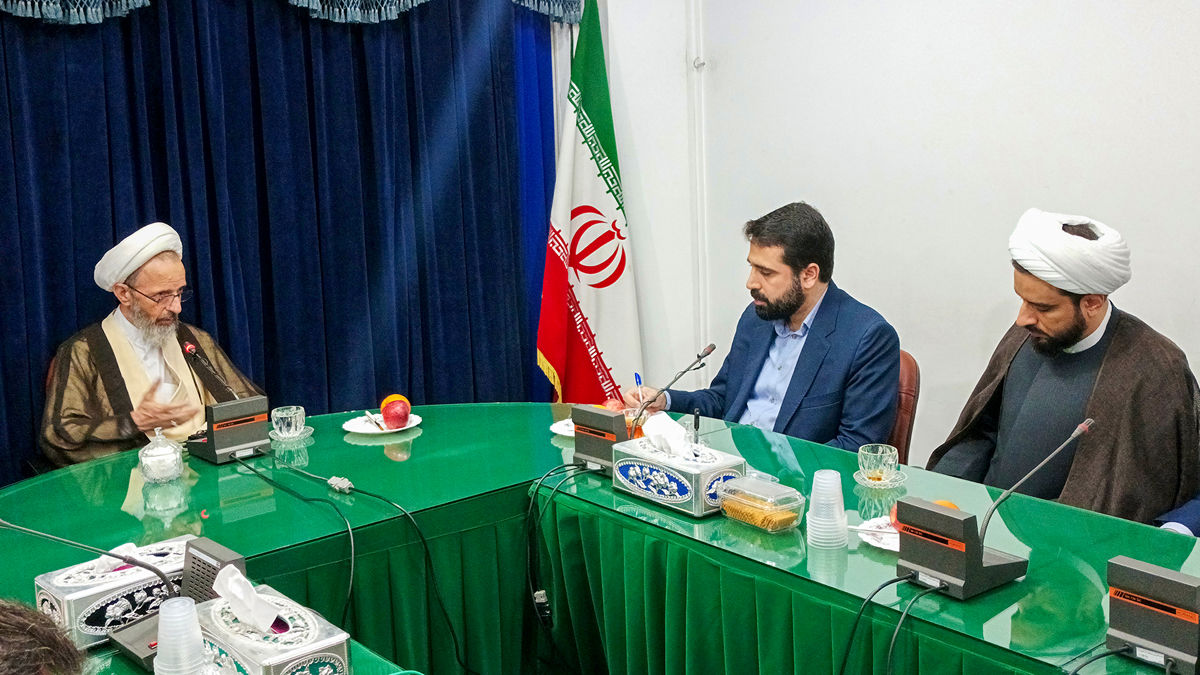 باید به فضای مجازی به عنوان یک نعمت بزرگ نگاه کنیم

