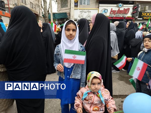 راهپیمایی ۲۲ بهمن در مینودشت