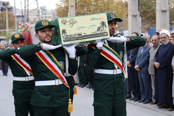 تشییع پیکر مطهر شهید گمنام در جوانرود