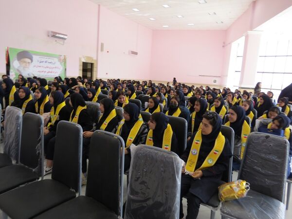 اردوی تمشک دختران بجنورد در اردوگاه شهید چمران 