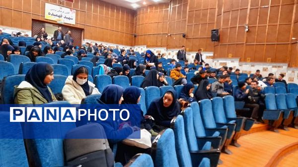 برگزاری چهل‌و‌سومین دوره مسابقات قرآن، عترت و نماز دانش‌آموزی در کانون فرهنگی و تربیتی شهید فهمیده کرج