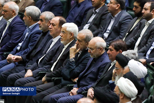 مراسم پاسداشت شهدای خدمت در مجلس