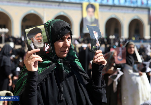 نماز جمعه تهران به امامت مقام معظم رهبری