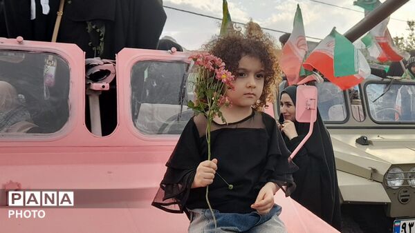 رزمایش بزرگ دختران جان فدای ایران در قم