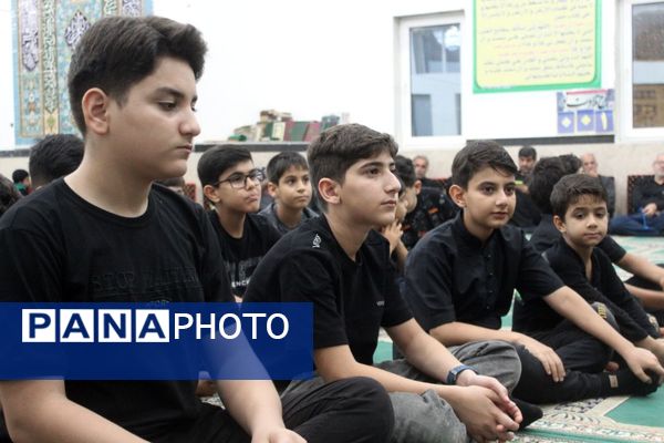 سوگواره عاشورایی احلی من العسل در گلوگاه 