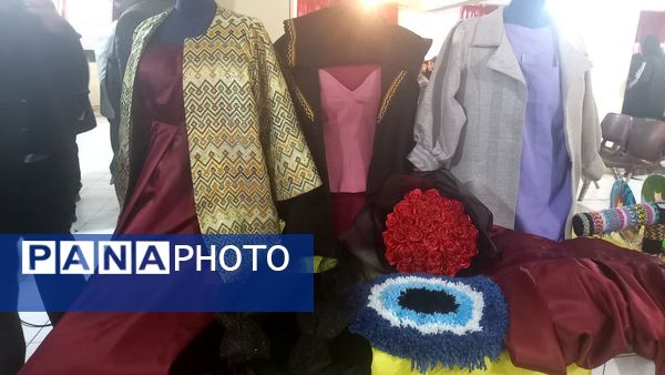 برپایی نمایشگاه به‌مناسبت هفته پژوهش در مدرسه کمایی‌مقدم یاسوج