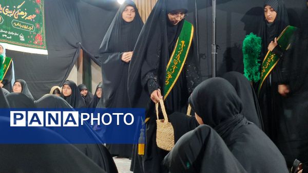عزاداری نوجوانان بنت الهدی‌ در شب هشتم محرم