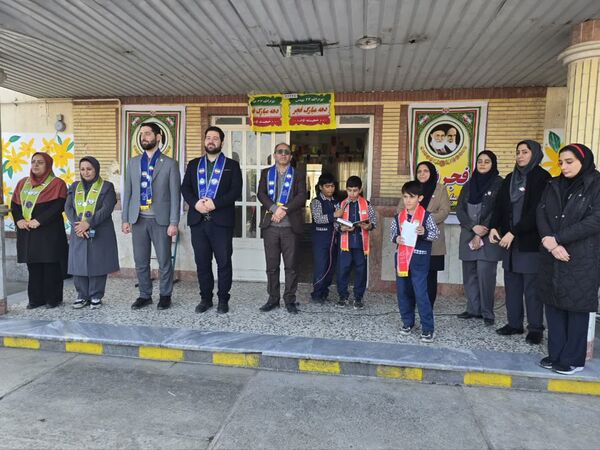 همایش وطن یار در دبستان حضرت علی اصغر گرگان 