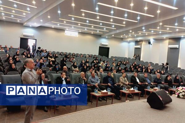 برگزاری جلسه ی پیوند انجمن اولیا ومربیان در اسلامشهر