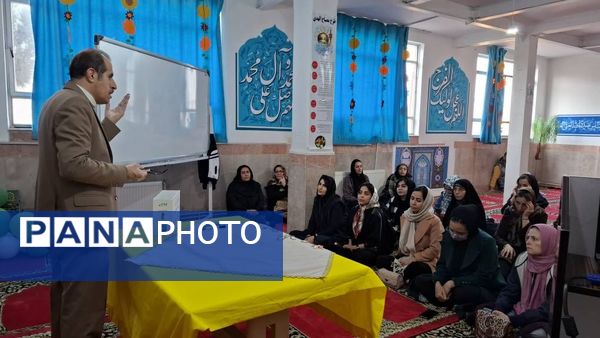 کارگاه تربیت قصه محور ویژه آموزش خانواده و اولیا دبستان هیات امنایی ملاصدرا