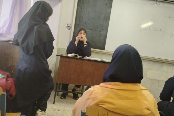 اجرای طرح مدام در دبیرستان مهر نیشابور