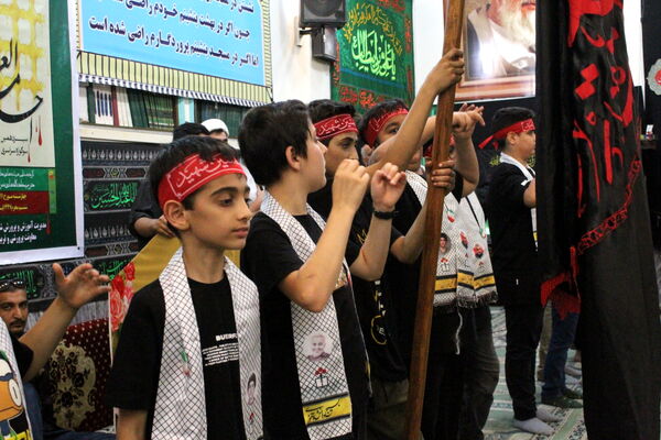 سوگواره احلی من العسل در گلوگاه 