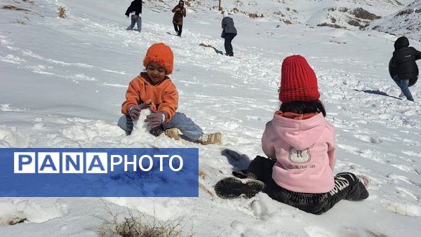 تفریحات زمستانه در دامنه‌های زاگرس