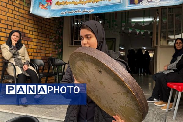 جشن میلاد با سعادت امام زمان (عج‌الله) در مدرسه شاهد‌شهید‌ نوری