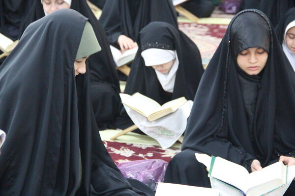 برگزاری بزرگترین محفل انس با قرآن دانش آموزی در ناحیه یک شهرری