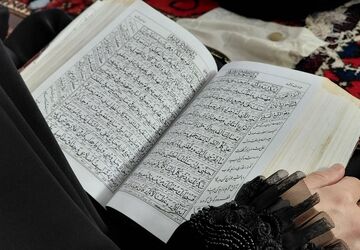 زمزمه عاشقانه دعای عرفه در باباحیدر