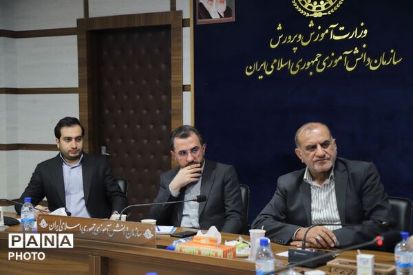 نشست هم‌اندیشی اجرای طرح «مسجد، مدرسه، محله‌محور» در سازمان دانش‌آموزی کشور