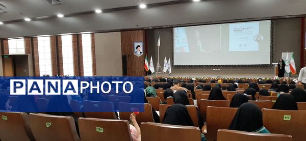 همایش مربیان و دانش‌آموزان تشکیلات پیشتازان در قم