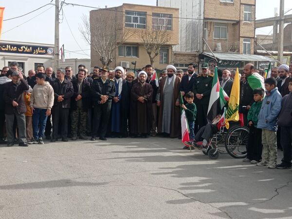 حضور باشکوه مردم جاجرم در جشن چهل و پنجمین فجر انقلاب