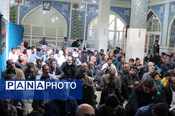 مدیرکل آموزش و پرورش استان در نماز جمعه شهربن