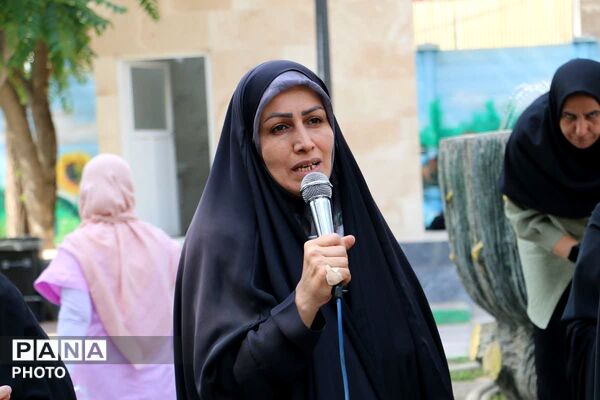 همایش پیاده‌روی بانوان قرچک؛ گامی برای خانواده سالم و ایران جوان
