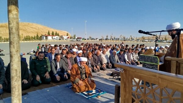 اقامه نماز باران به امامت حجت‌الاسلام والمسلمین محمدجواد شریعتی نژاد در شهرستان سملقان
