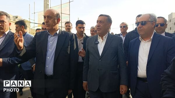 بهره‌برداری از پروژه‌های نهضت ملی مسکن و دو مدرسه ۱۲ کلاسه در سهند