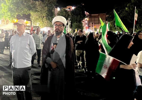 نود و چهارمین شب راهپیمایی و تجمع مردمی در ساوجبلاغ 