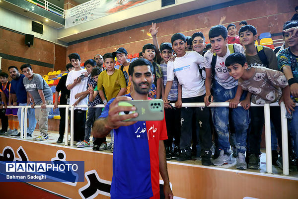 مسابقات چهارجانبه فوتسال جام غدیر