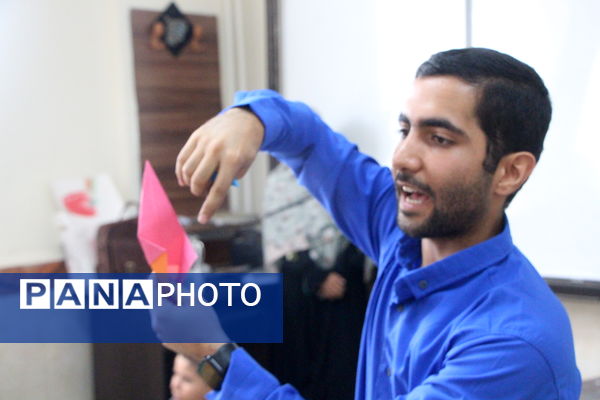 اولین روز جشنواره بازی‌های فکری در شهر یزد