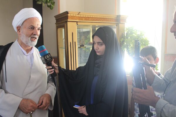 آیین کلنگ زنی احداث سه واحد آموزشی در قم