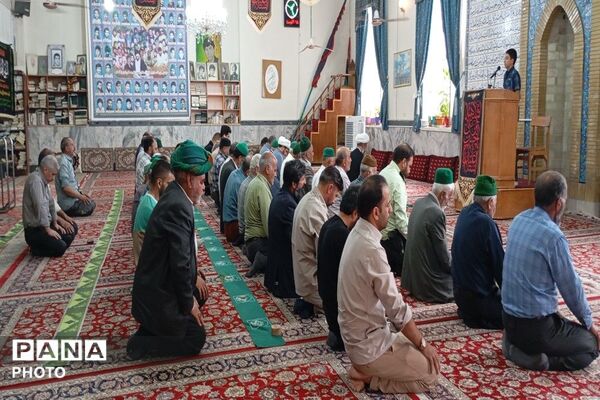 همبستگی مردم بار در اقامه نماز عبادی‌سیاسی جمعه
