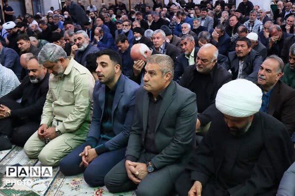گرامیداشت اربعین رهبر شهید انقلاب و شهدای جنگ رمضان در نماز جمعه باقرشهر و کهریزک 