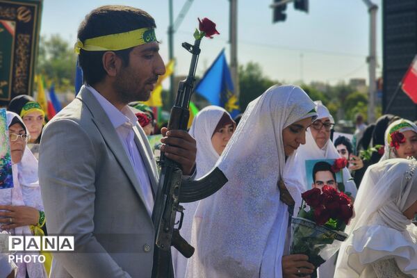 ۳۱۳ هزار «جان‌فدا» در قاب ایران؛ حضور نسل آینده‌ساز در رزمایش بزرگ تهران