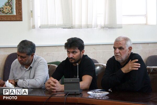 اولین نشست صمیمی بخشدار چترود با اعضای شوراهای اسلامی روستاهای بخش