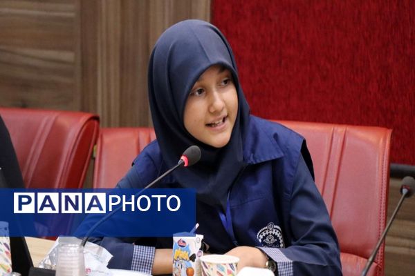 نشست صمیمی فعالین رسانه ای دانش‌آموزان با مدیرعامل خبرگزاری پانا