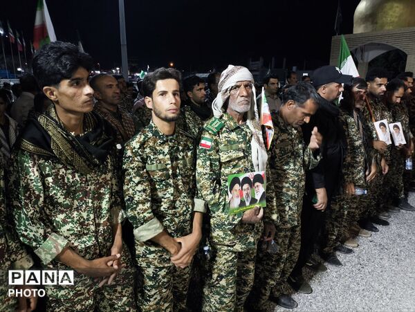 حضور پرشور مردم و یگان‌های رزمی بسیج در رزمایش «جانفدایان» سندرک