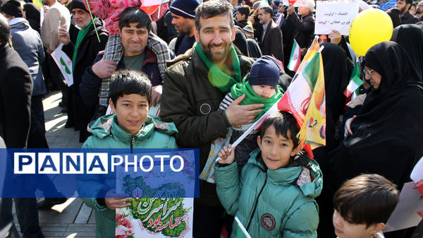 حس و حال نوجوانان در جشن چهل و ششمین سالگرد پیروزی انقلاب اسلامی 