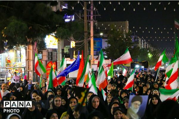اجتماع بزرگ مردم اندیشه فاز یک با حضور ملت عزیز ایران 